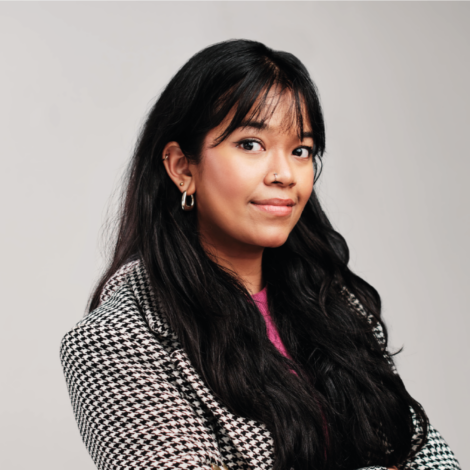 Allysha Michael - Square Close-Up