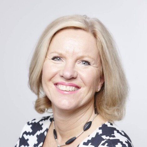 Kathryn Fowler - Square Close-Up