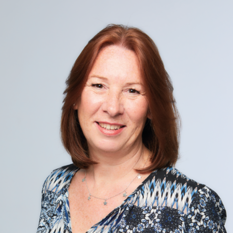 Tracy Clark - Square Close-Up